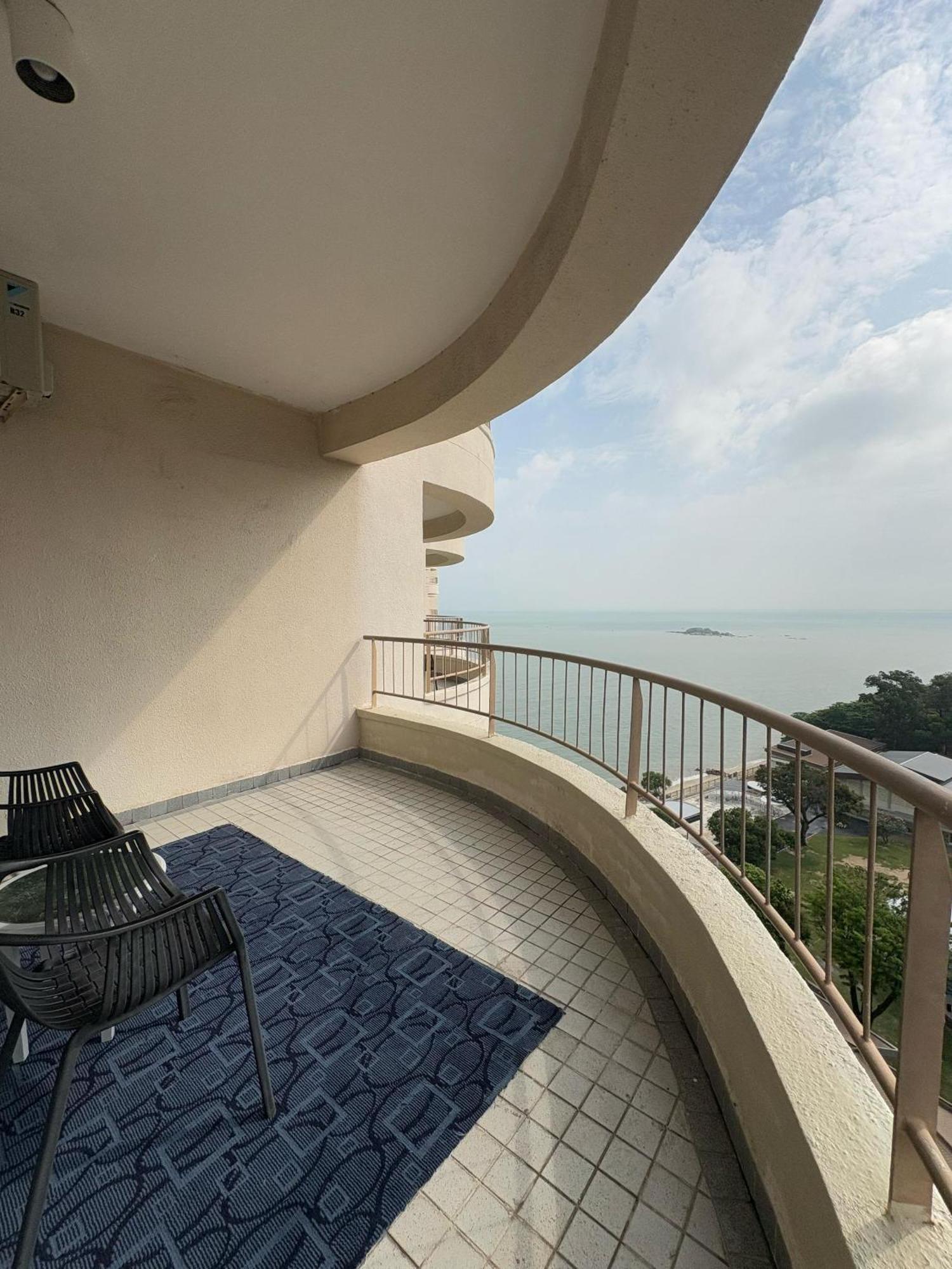 17 Jazz Sweet Beachfront Resort Tanjung Bungah  Exteriér fotografie